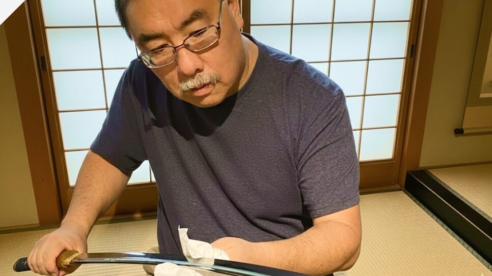 鑑定士マイク山崎が世界に伝えるサムライ文化